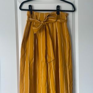 New with tags tie up wide leg orange pants!